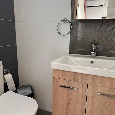 Villa Beverly Hills - Luxury Design In Kyrenia Cirénia